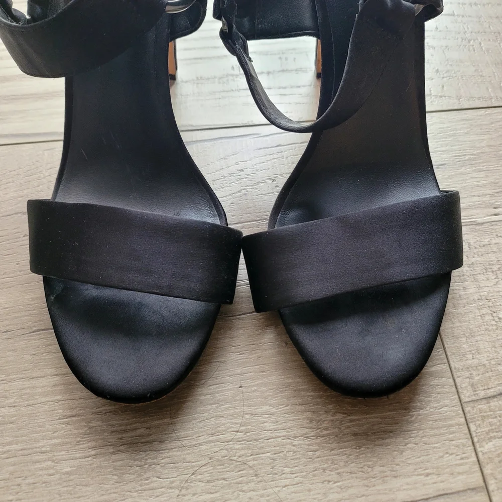 Karl Lagerfeld Black Women's Heels - Picture 7 of 9